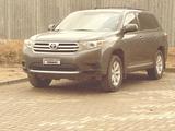 Toyota Highlander 2011 годаүшін6 600 000 тг. в Актобе