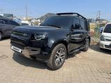 Land Rover Defender 2024 годаүшін54 000 000 тг. в Алматы – фото 2