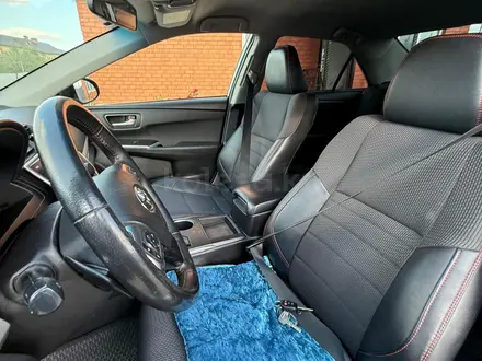 Toyota Camry 2016 года за 5 500 000 тг. в Уральск – фото 4