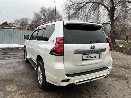 Toyota Land Cruiser Prado 2019 года за 23 500 000 тг. в Алматы – фото 11