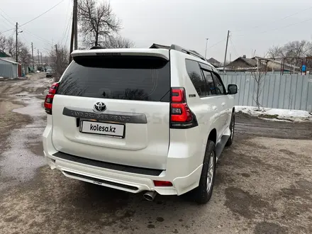 Toyota Land Cruiser Prado 2019 года за 23 500 000 тг. в Алматы – фото 12