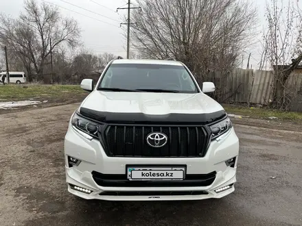 Toyota Land Cruiser Prado 2019 года за 23 500 000 тг. в Алматы – фото 5