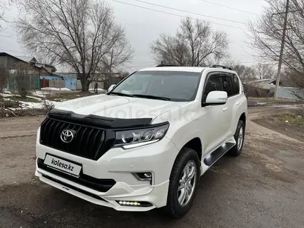 Toyota Land Cruiser Prado 2019 года за 23 500 000 тг. в Алматы – фото 7