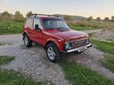 ВАЗ (Lada) Lada 2121 1995 года за 1 800 000 тг. в Усть-Каменогорск – фото 2