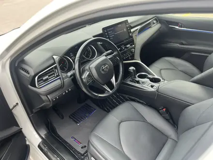 Toyota Camry 2023 года за 17 200 000 тг. в Караганда – фото 8