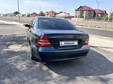 Mercedes-Benz C 200 2001 годаүшін3 650 000 тг. в Шымкент – фото 3