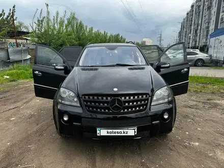 Mercedes-Benz ML 63 AMG 2007 года за 7 000 000 тг. в Алматы – фото 22