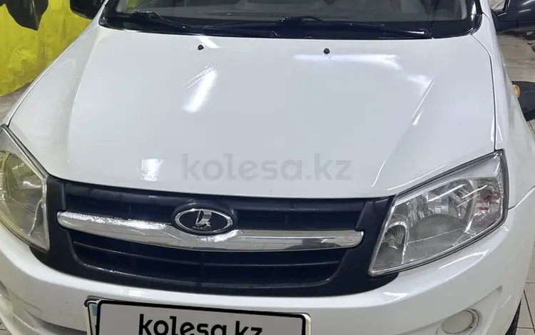 ВАЗ (Lada) Granta 2190 2014 годаүшін2 000 000 тг. в Уральск