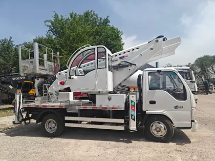 Isuzu 2026 года за 25 248 000 тг. в Алматы – фото 2
