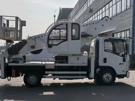 Isuzu 2026 года за 25 248 000 тг. в Алматы – фото 8