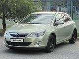 Opel Astra 2010 года за 1 800 000 тг. в Атырау – фото 2