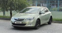 Opel Astra 2010 года за 1 800 000 тг. в Атырау – фото 2