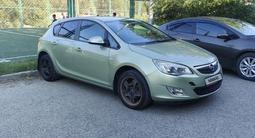 Opel Astra 2010 года за 1 800 000 тг. в Атырау – фото 4
