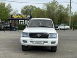 Toyota Land Cruiser 1998 года за 4 500 000 тг. в Уральск – фото 2