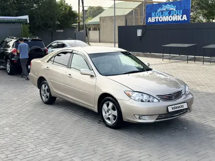 Toyota Camry 2002 года за 3 450 000 тг. в Алматы – фото 2