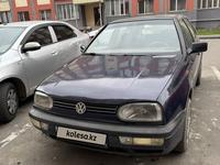 Volkswagen Golf 1993 годаfor900 000 тг. в Алматы