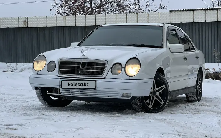 Mercedes-Benz E 230 1996 годаүшін1 450 000 тг. в Караганда