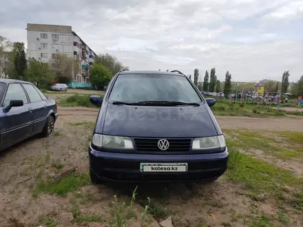 Volkswagen Sharan 1997 года за 2 600 000 тг. в Рудный – фото 3