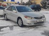 Toyota Camry 2002 года за 6 800 000 тг. в Алматы – фото 2