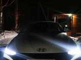 Hyundai Elantra 2023 года за 10 499 999 тг. в Петропавловск – фото 5