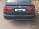 Volkswagen Passat 1994 годаfor1 000 000 тг. в Павлодар