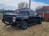 Toyota Tacoma 2020 года за 23 700 000 тг. в Атырау