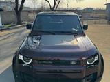 Land Rover Defender 2024 года за 75 500 000 тг. в Алматы – фото 2