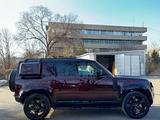 Land Rover Defender 2024 года за 75 500 000 тг. в Алматы – фото 3