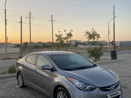 Hyundai Elantra 2012 года за 5 500 000 тг. в Жанаозен