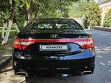 Hyundai Grandeur 2015 года за 8 700 000 тг. в Шымкент – фото 2