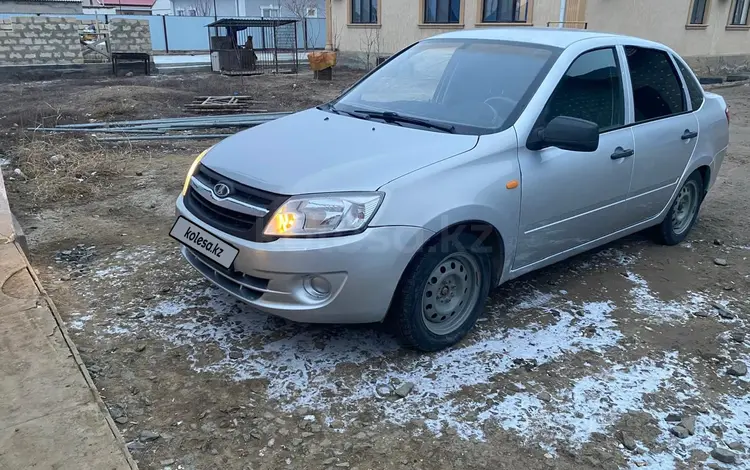 ВАЗ (Lada) Granta 2190 2013 годаfor2 500 000 тг. в Атырау