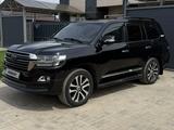 Toyota Land Cruiser 2018 года за 36 000 000 тг. в Уральск – фото 2