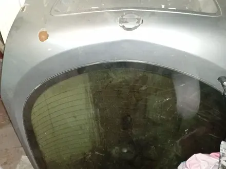 Крышка багажника примера р12 хетчбэкүшін50 000 тг. в Кокшетау