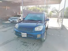 Toyota RAV4, 2001