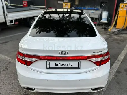 Hyundai Grandeur 2012 года за 8 100 000 тг. в Тараз – фото 10