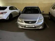 Honda Civic, 2004