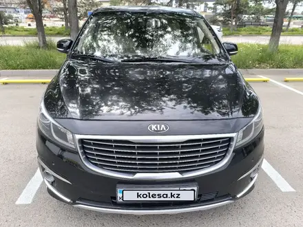 Kia Carnival 2018 года за 10 555 555 тг. в Алматы – фото 24