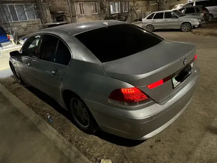 BMW 735 2001 года за 4 800 000 тг. в Актау – фото 5