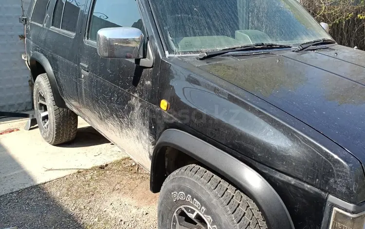 Расширители арок Nissan Terrano за 45 000 тг. в Алматы