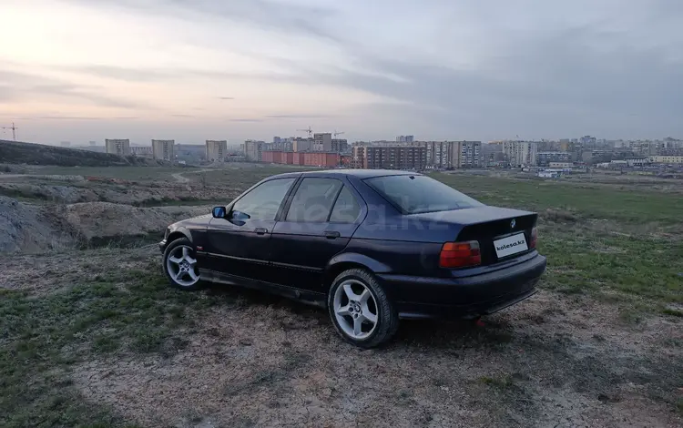 BMW 320 1995 годаүшін2 100 000 тг. в Караганда