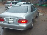 Mercedes-Benz CLK 230 1997 годаfor2 500 000 тг. в Семей – фото 2