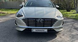 Hyundai Sonata 2022 года за 14 250 000 тг. в Алматы