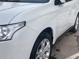 Mitsubishi Outlander 2012 годаfor8 900 000 тг. в Астана