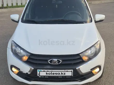 ВАЗ (Lada) Granta 2190 2022 года за 4 150 000 тг. в Астана