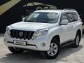 Toyota Land Cruiser Prado 2014 года за 17 300 000 тг. в Атырау