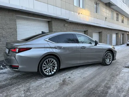 Lexus ES 250 2019 года за 20 500 000 тг. в Астана – фото 2