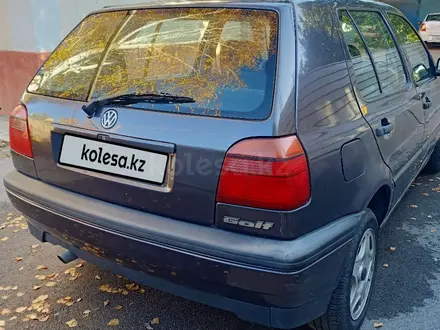 Volkswagen Golf 1994 года за 2 100 000 тг. в Алматы – фото 2