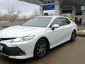 Toyota Camry 2021 года за 19 500 000 тг. в Уральск