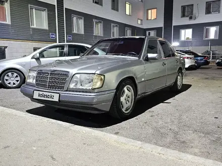 Mercedes-Benz E 280 1994 года за 2 100 000 тг. в Шымкент – фото 13