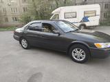 Toyota Camry 2001 года за 3 800 000 тг. в Алматы – фото 2